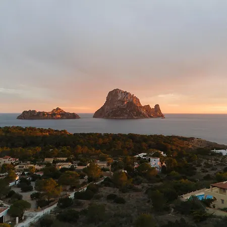 Отель Unio Ibiza - Adults Only Кала-Ваделья